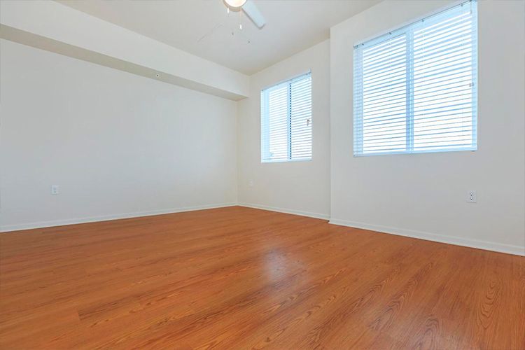 Carpintero en Barcelona especializado en la instalación de tarimas flotantes